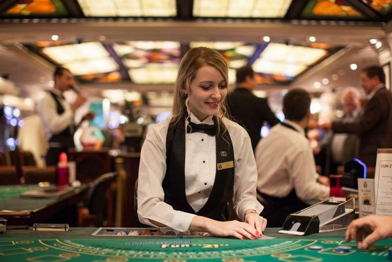Thái độ chuyên nghiệp của Dealer casino